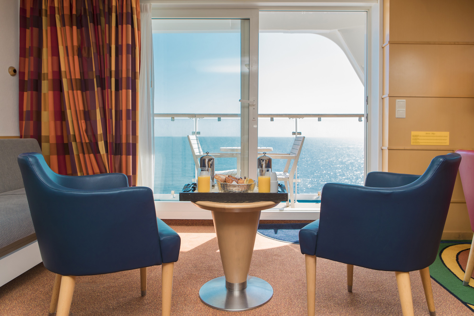 Commodore cabin on board Pont-Aven