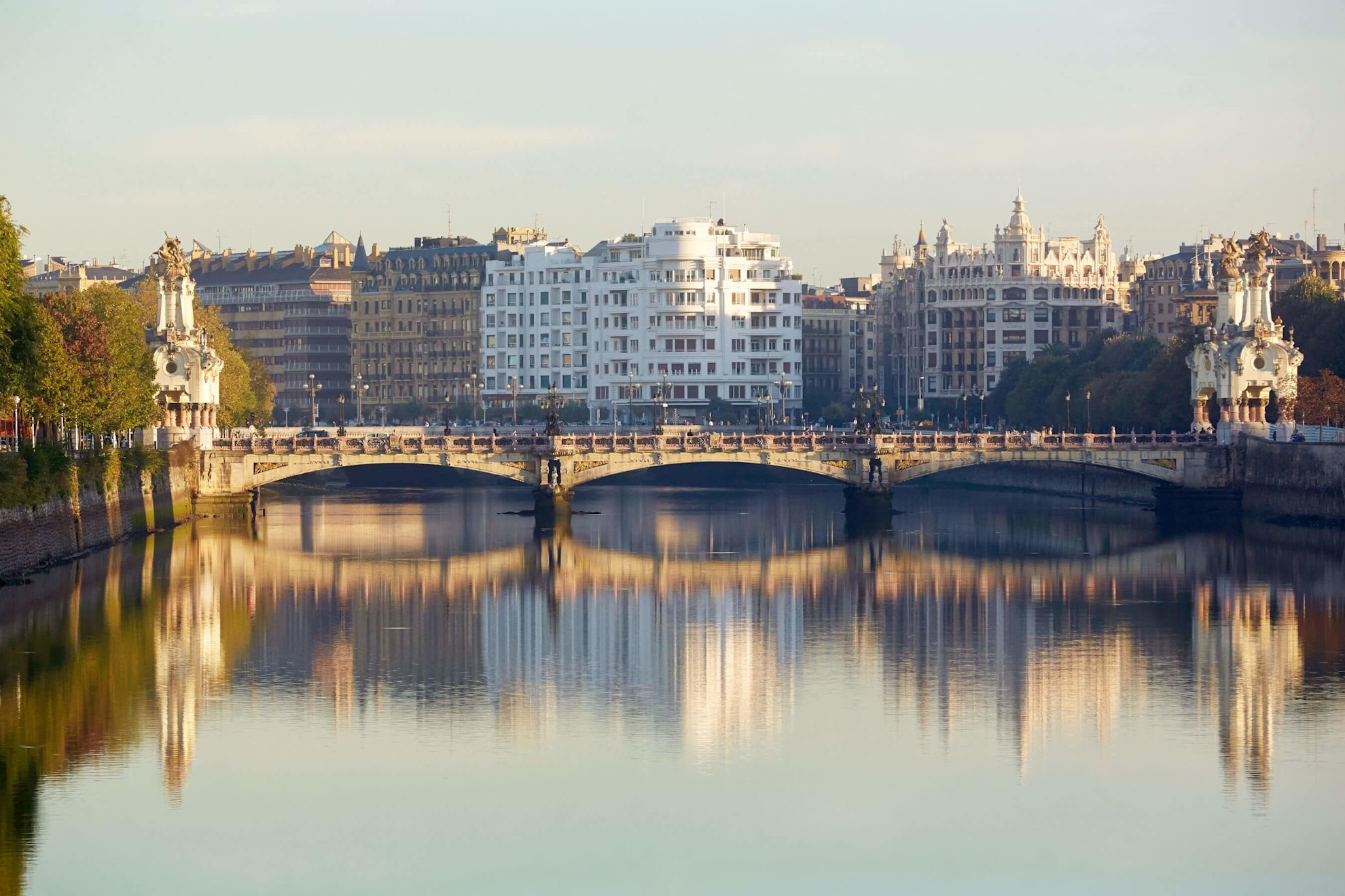 Puente de Maria Cristina, San Sebastian, Spain