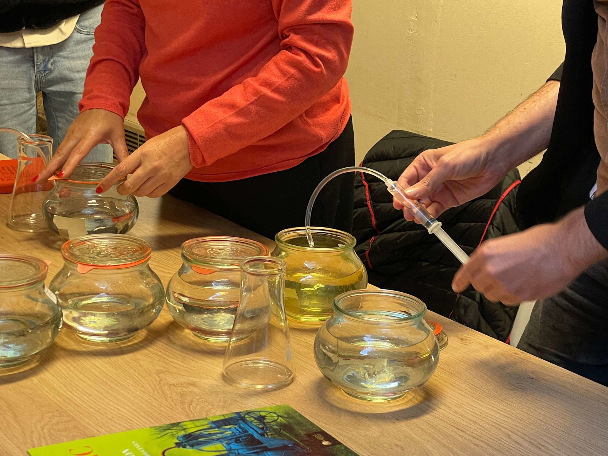 Make your own gin experience