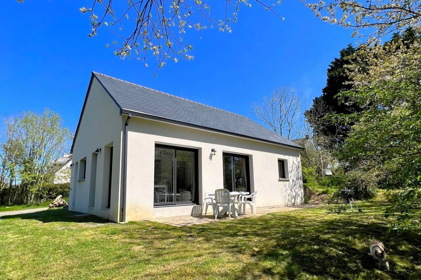 La Maison sur le Petit Port-New for 2025