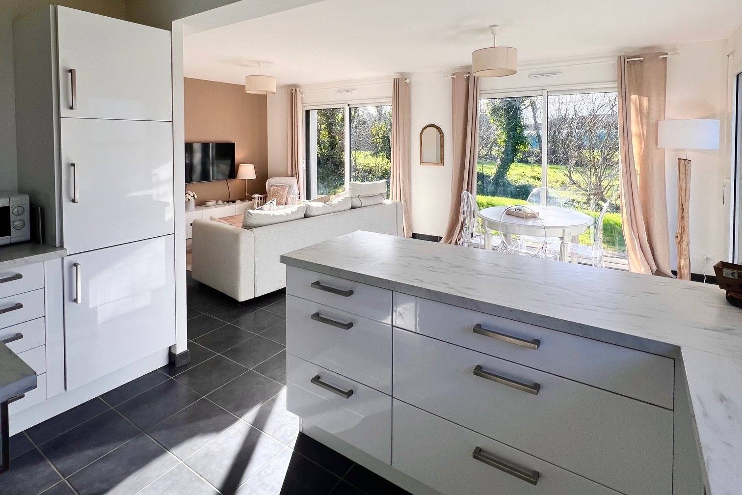 La Maison sur le Petit Port-New for 2025