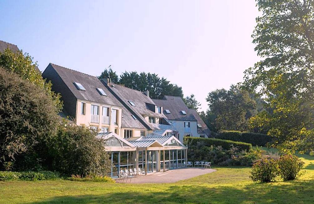 Latitude Ouest Hotel Restaurant & Spa