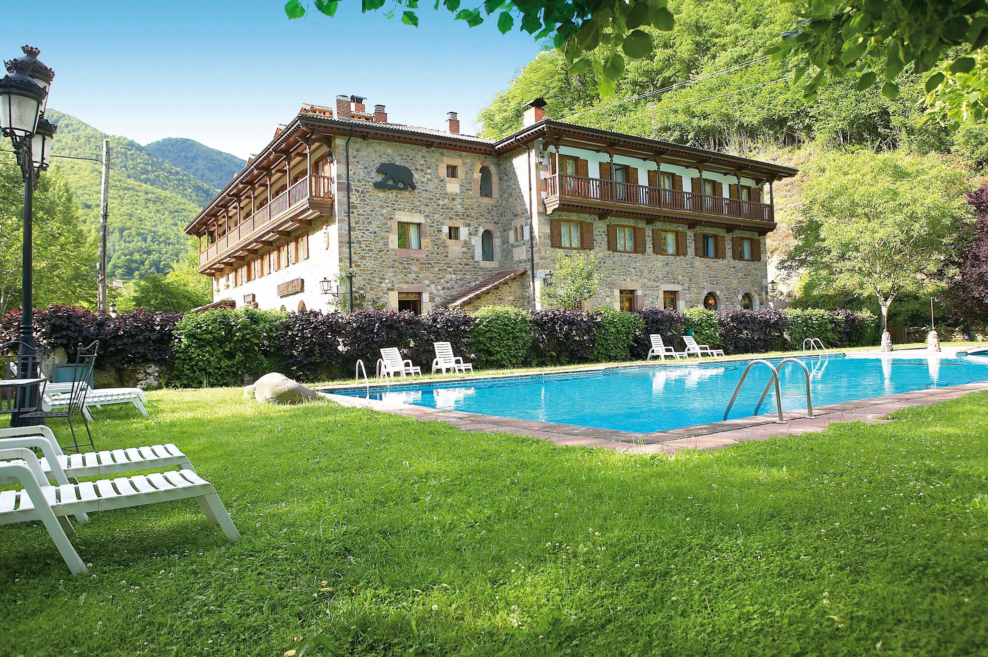 HS0174: Hotel Del Oso, Cosgaya, Cantabria