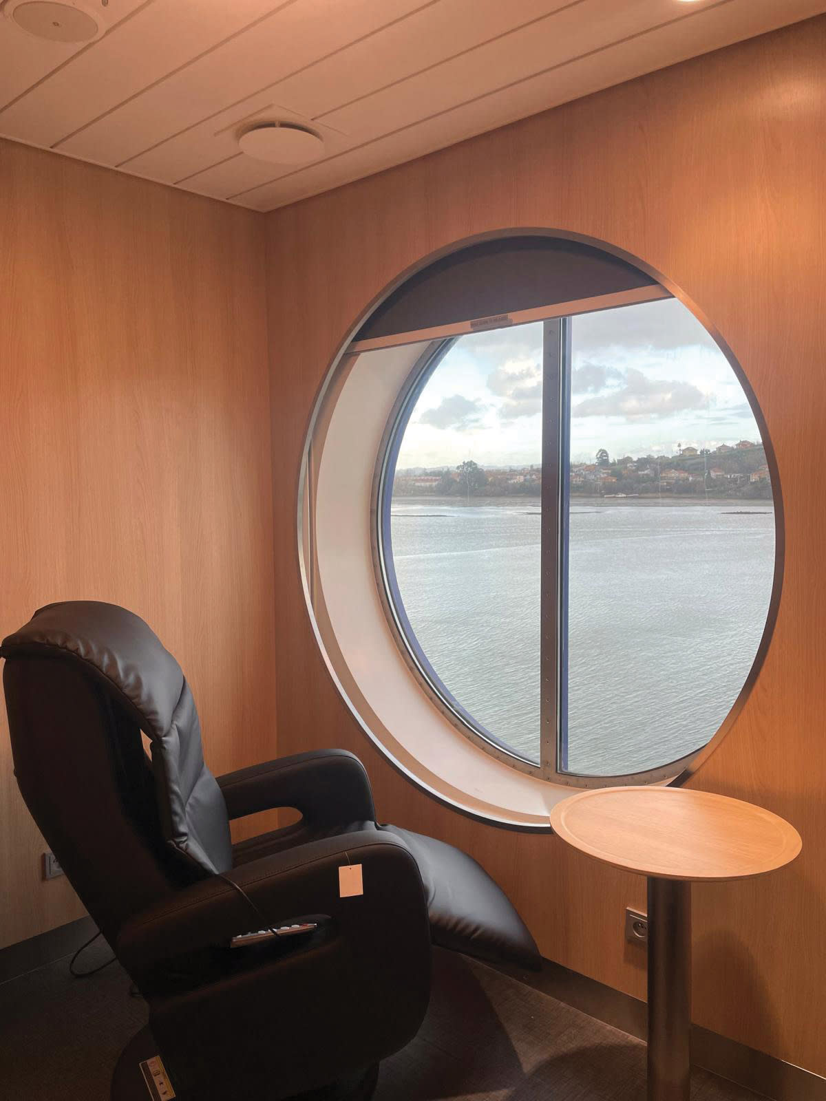 Brittany Ferries 澳洲幸运10十168体彩开奖网 Saint-Malo onboard spa